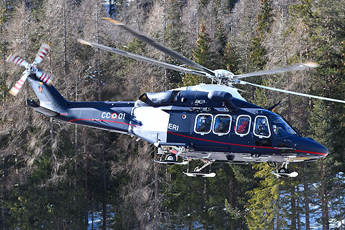 Hélicoptère AW139 CC01 Carabinieri