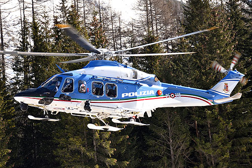 Hélicoptère AW139 PS118 Polizia