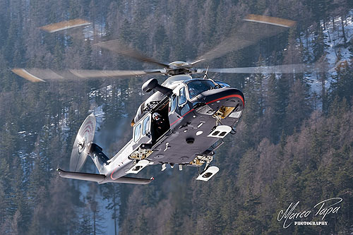 Hélicoptère AW139 CC01 Carabinieri