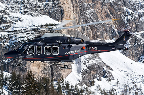 Hélicoptère AW139 CC01 Carabinieri