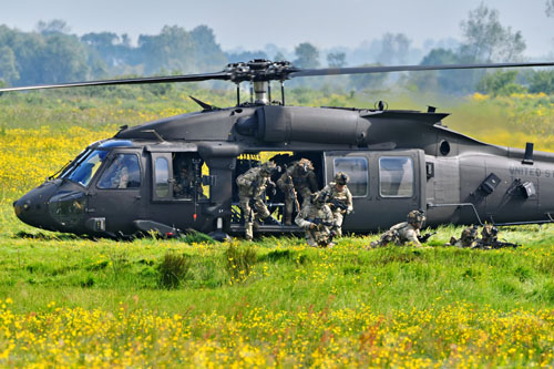 Hélicoptère UH60 Blackhawk US Army 101e Airborne