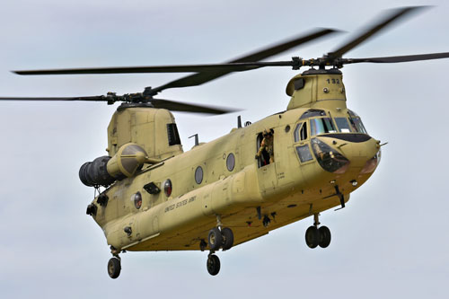 Hélicoptère CH47F Chinook américain