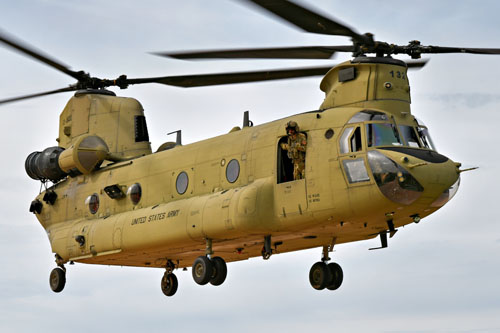 Hélicoptère CH47F Chinook américain