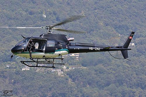 Hélicoptère AS350 B3 Ecureuil F-HESB de CMBH