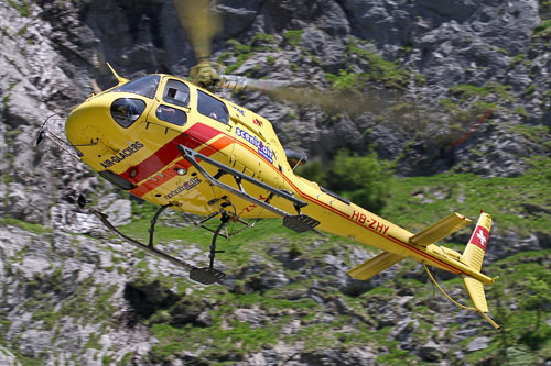 Hélicoptère AS350 B3 Ecureuil HB-ZHY d'AIR GLACIERS