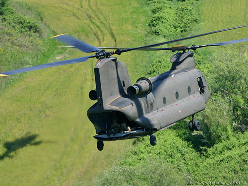 Hélicoptère CH47 Chinook Italie