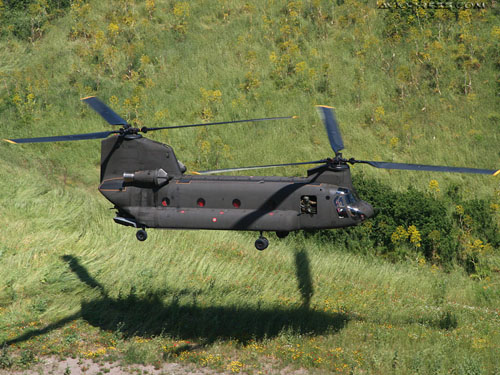 Hélicoptère CH47 Chinook Italie