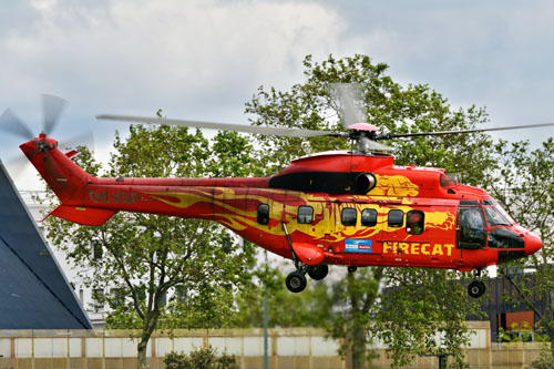 Hélicoptère AS332 SuperPuma OE-XSP Firecat