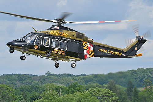 Hélicoptère AW139 N382MD Trooper 3 du Maryland State Police