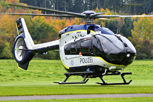 Hélicoptère H145 D-HPBE Polizei Bayern