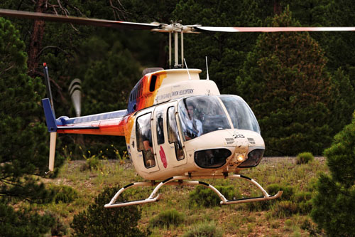 Hélicoptère BELL 206 Long Ranger de Papillon Grand Canyon Helicopters