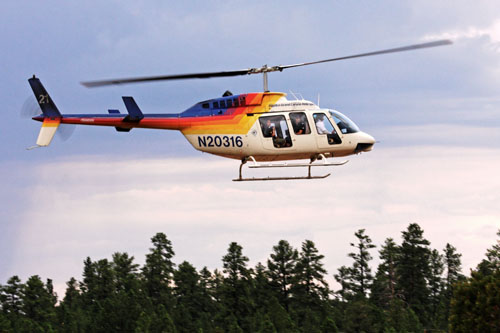 Hélicoptère BELL 206 Long Ranger de Papillon Grand Canyon Helicopters