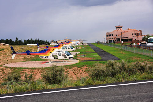 Hélicoptère BELL 206 Long Ranger de Papillon Grand Canyon Helicopters