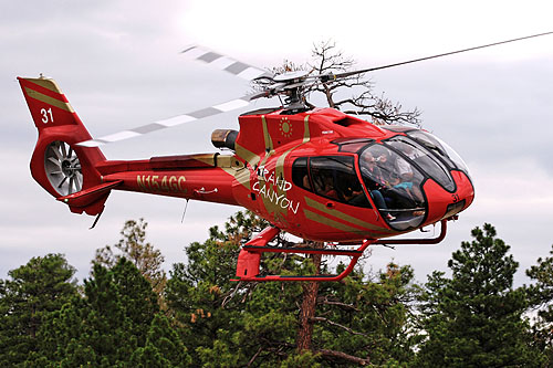 Hélicoptère EC130 de Grand Canyon Helicopters