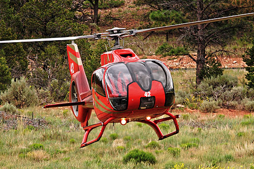 Hélicoptère EC130 de Grand Canyon Helicopters