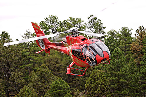 Hélicoptère EC130 de Grand Canyon Helicopters