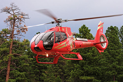 Hélicoptère EC130 de Grand Canyon Helicopters