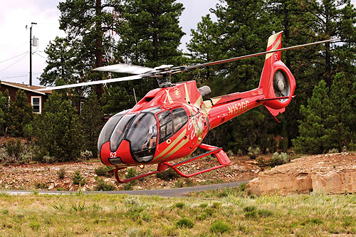 Hélicoptère EC130 de Grand Canyon Helicopters