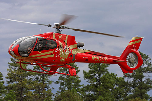 Hélicoptère EC130 de Grand Canyon Helicopters