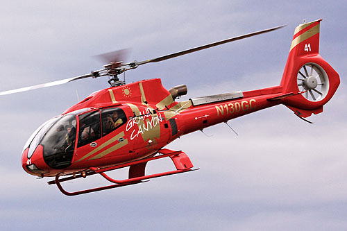 Hélicoptère EC130 de Grand Canyon Helicopters