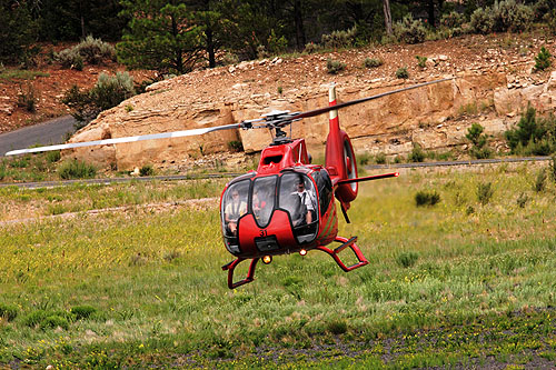 Hélicoptère EC130 de Grand Canyon Helicopters