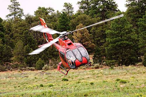 Hélicoptère EC130 de Grand Canyon Helicopters