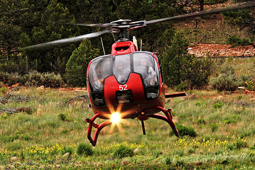 Hélicoptère EC130 de Grand Canyon Helicopters