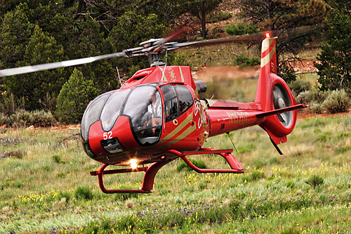 Hélicoptère EC130 de Grand Canyon Helicopters