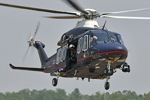 Hélicoptère AW139 de la Gendarmerie italienne (Carabinieri)