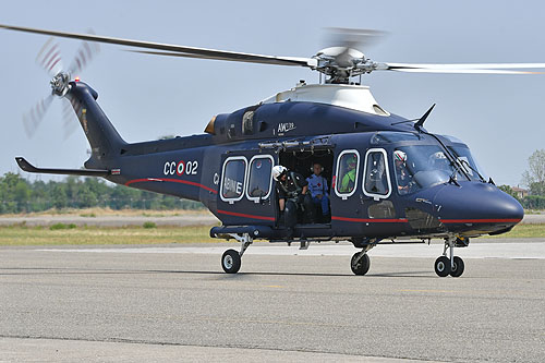 Hélicoptère AW139 de la Gendarmerie italienne (Carabinieri)