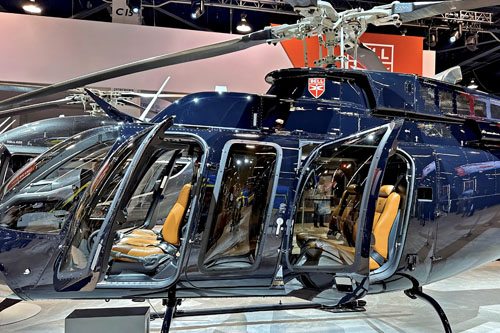 Hélicoptère Bell 407GX N338JD