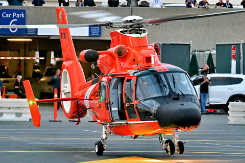 Hélicoptère MH65 Dolphin US Coastguard