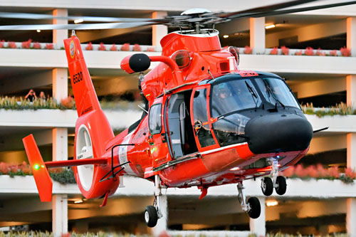 Hélicoptère MH65 Dolphin US Coastguard