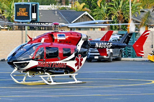 Hélicoptère de secours EC145 N406GF de Mercy Flight