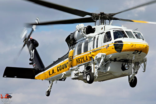 Hélicoptère S70 Firehawk N821LA LA County Fire (Los Angeles County Fire Department)