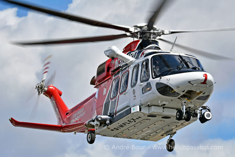 Hélicoptère AW139 N301FD LAFD AirOps