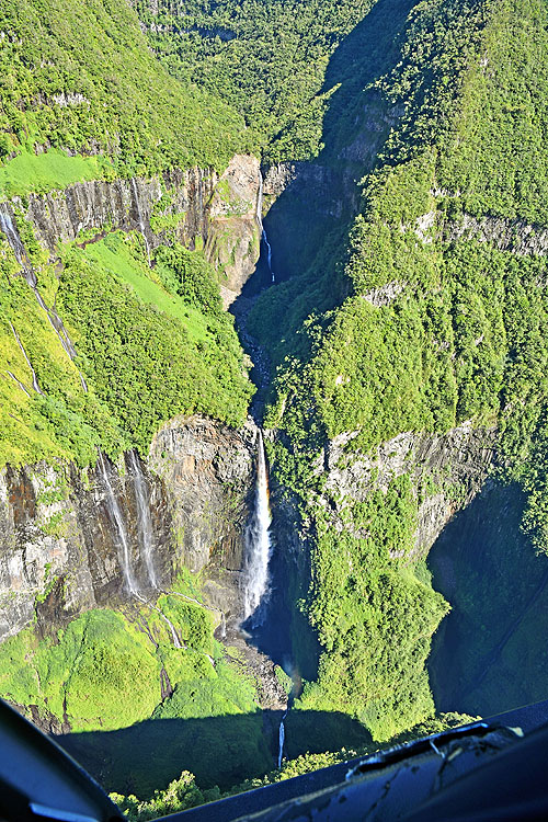 Survol du Trou de Fer à l'île de La Réunion