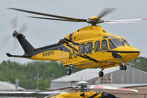 Hélicoptère AW139 N146PH de PHI