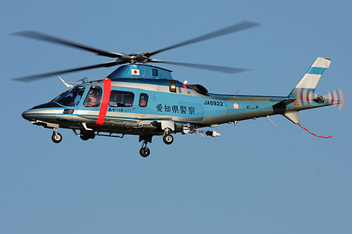 Hélicoptère AW109 de la Police japonaise (JA6922)