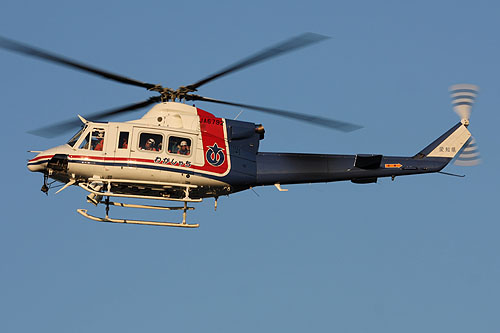 Hélicoptère Bell 412 (JA6792)