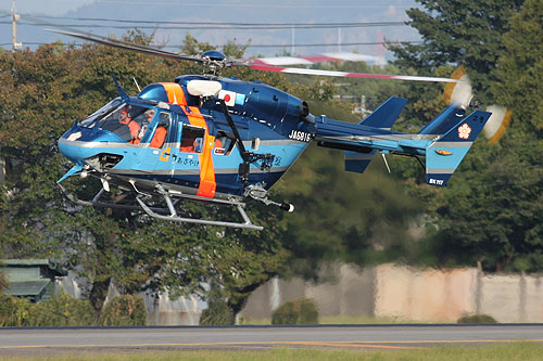 Hélicoptère BK117 de la Police japonaise (JA6816)