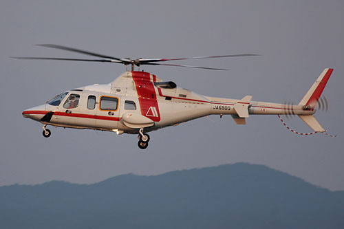 Hélicoptère Bell 430 d'AERO ASAHI (JA6900)