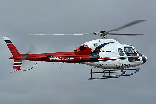 Hélicoptère AS350 Ecureuil de CORAIL Hélicoptère