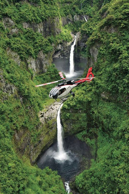 Hélicoptère EC130 de CORAIL Hélicoptères à Takamaka à La Réunion