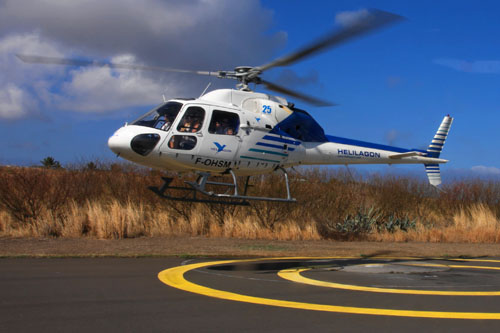 Hélicoptère AS350 Ecureuil d'HELILAGON