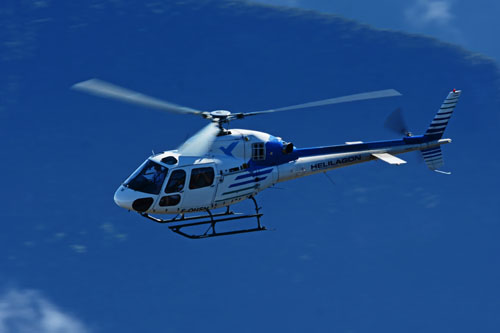 Hélicoptère AS350 Ecureuil d'HELILAGON