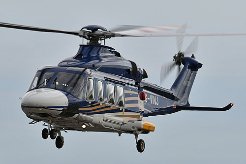 Hélicoptère AW139 G-VINJ de BABCOCK / BOND