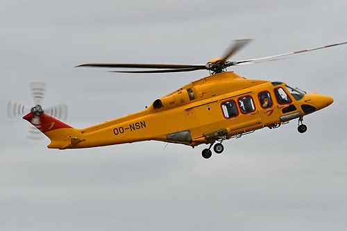 Hélicoptère AW139 OO-NSN de NHV