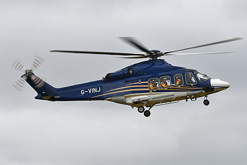 Hélicoptère AW139 G-VINJ de BABCOCK / BOND