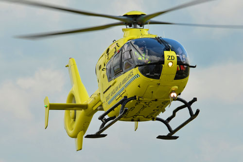 Hélicoptère EC135 T2 d'East Anglian Air Ambulance G-CGZD